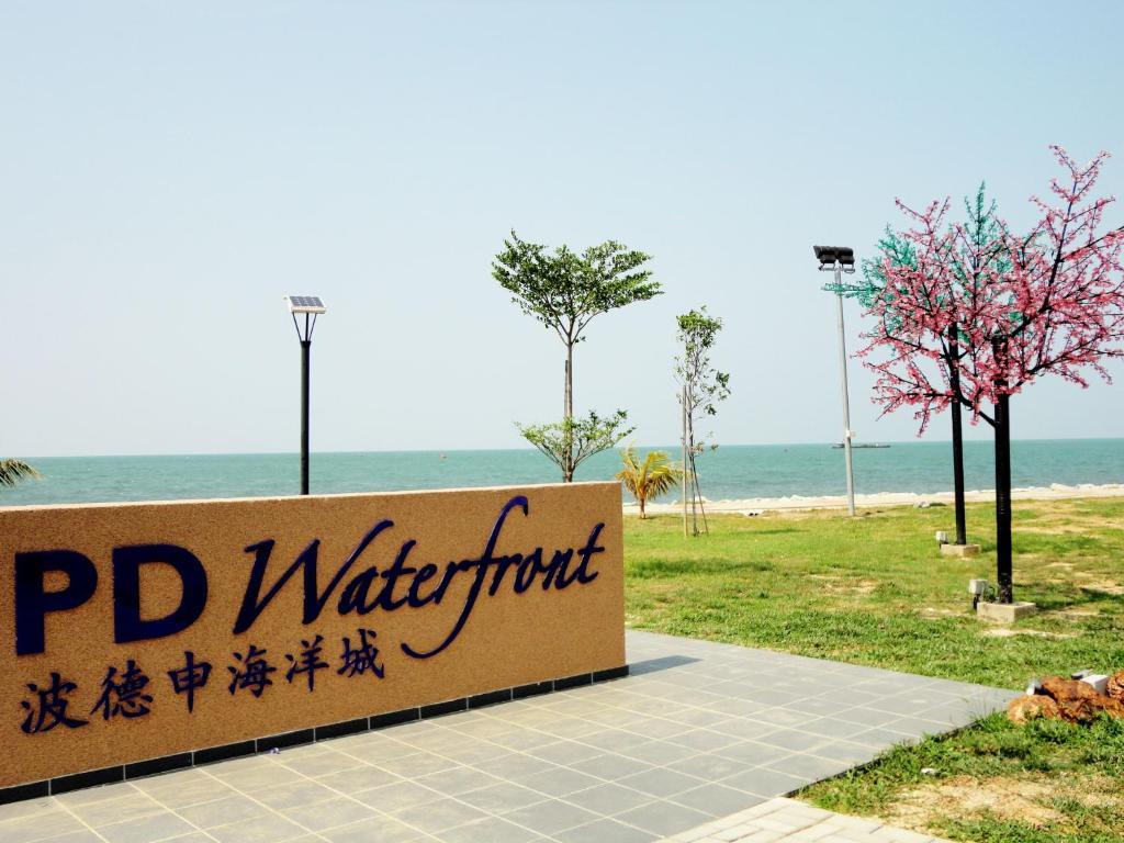 Hotel Suria Port Dickson Exteriör bild
