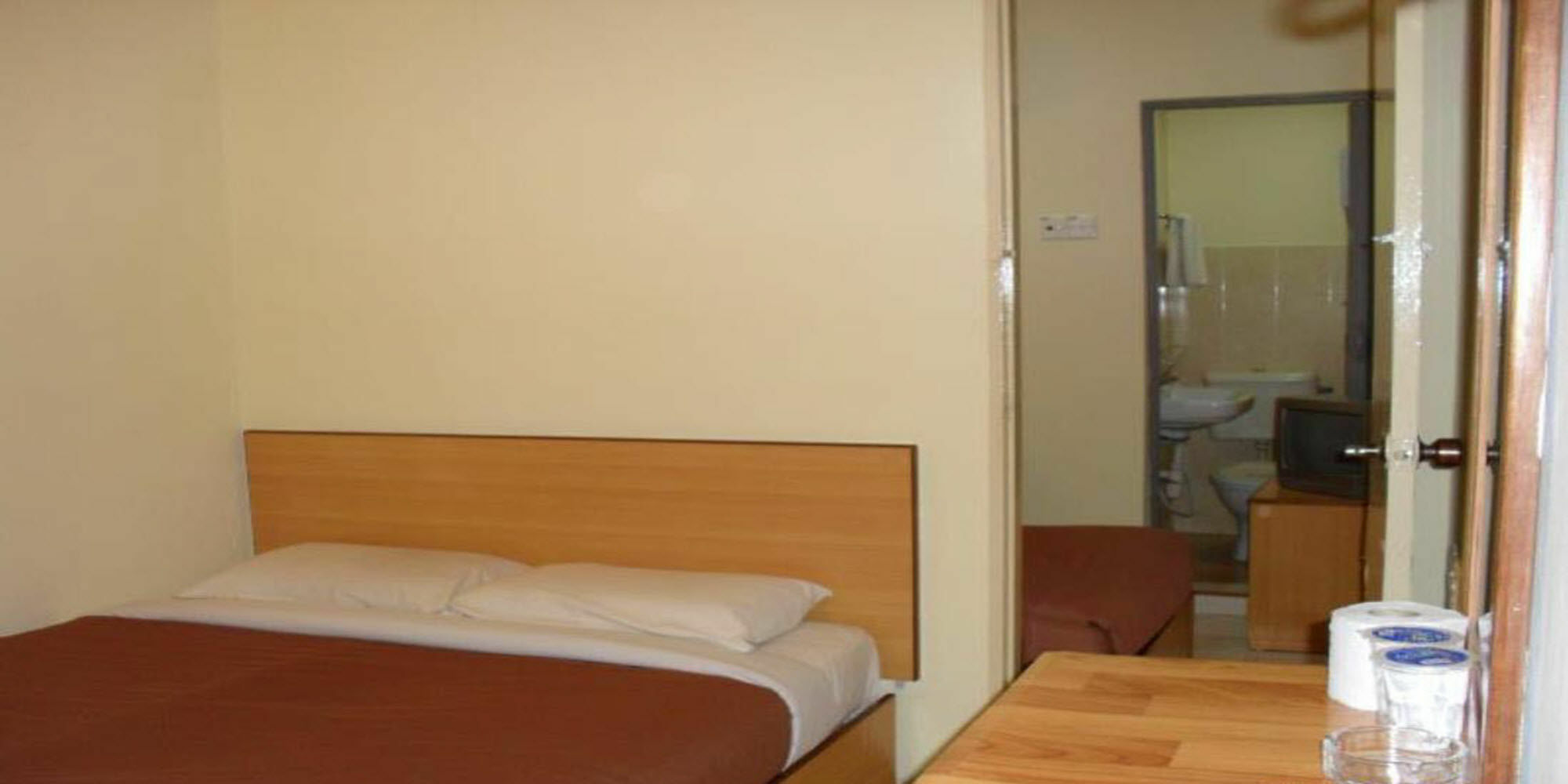 Hotel Suria Port Dickson Exteriör bild